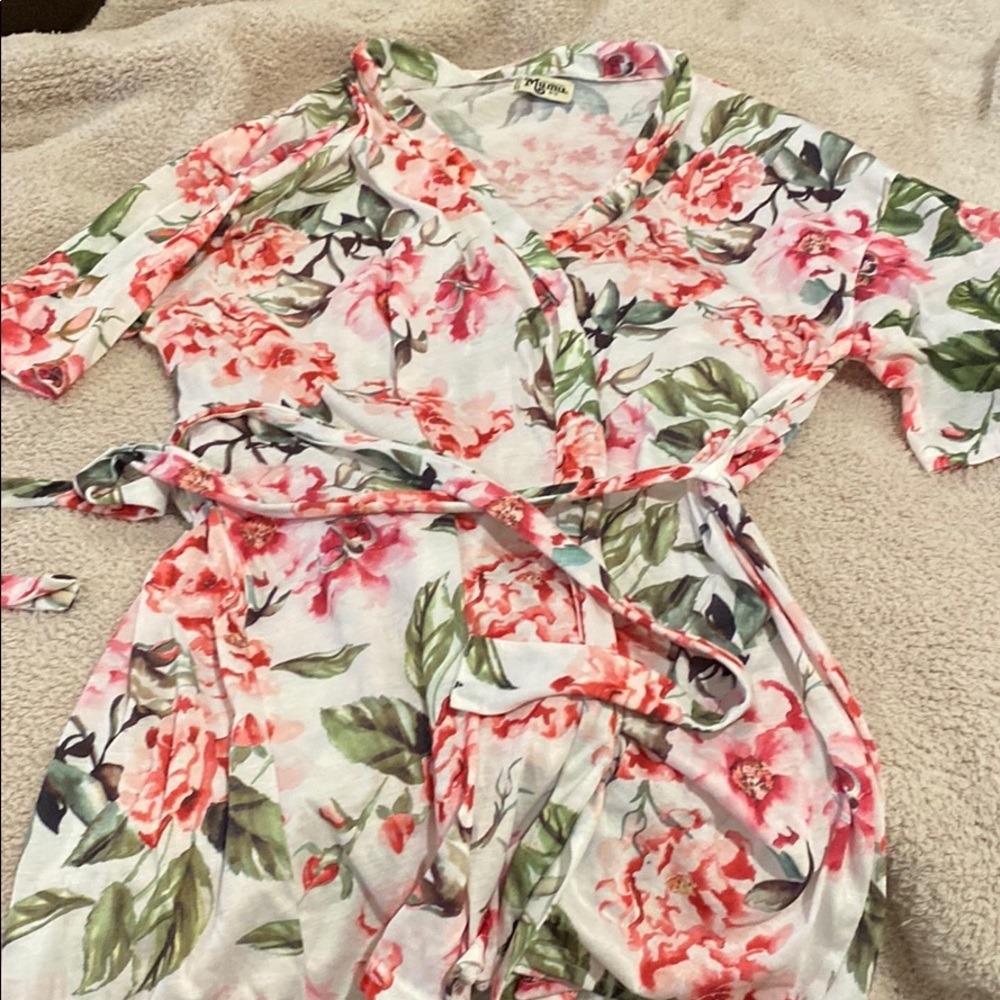 Show me your mumu kneelength robe